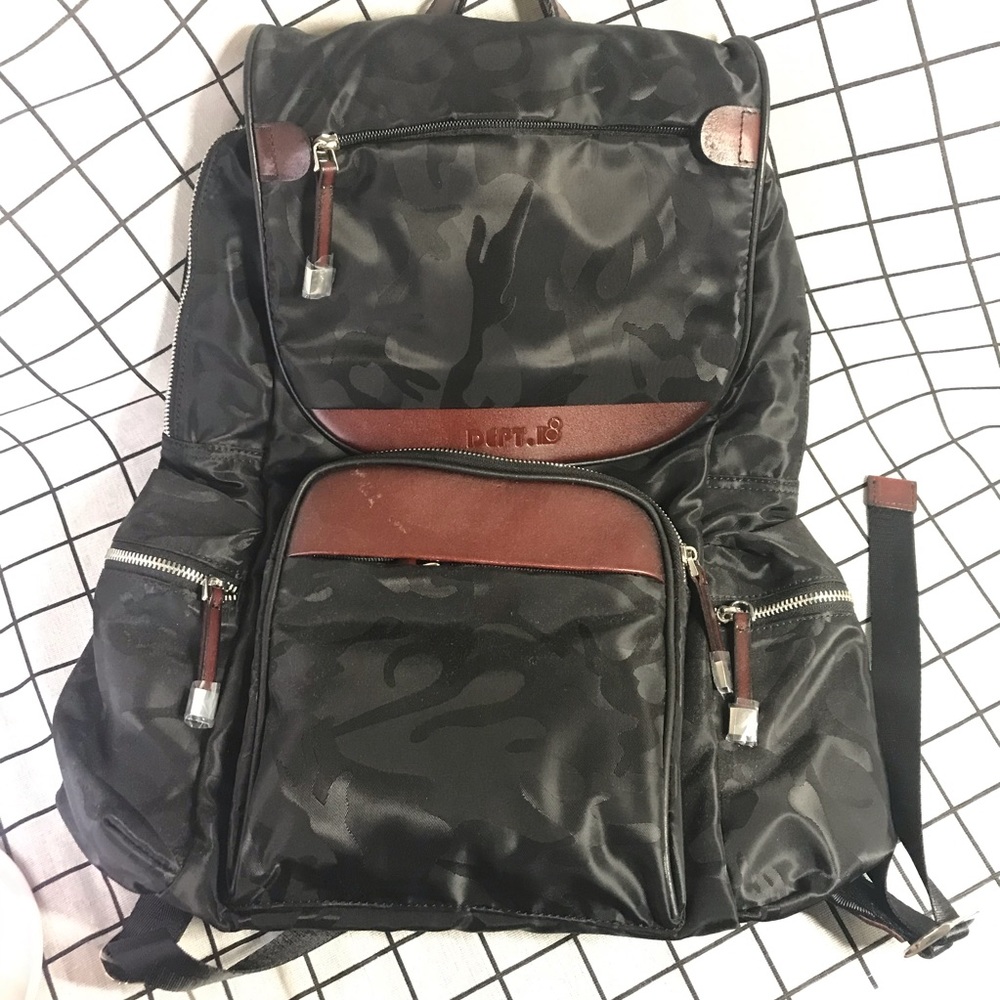 Stylish backpack 🎒